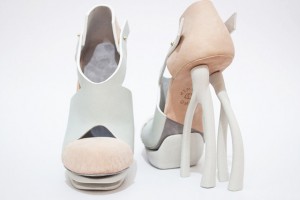 Chaemin-Hong-Bone-Inspired-3D-Printed-Shoes-High-Heels-Pumps-3