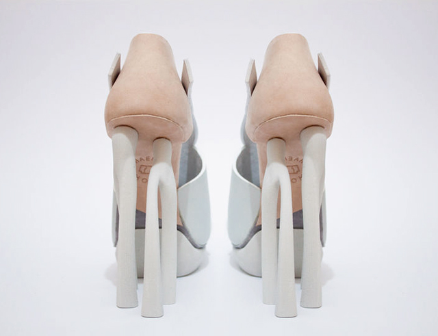 Chaemin-Hong-Bone-Inspired-3D-Printed-Shoes-High-Heels-Pumps-4