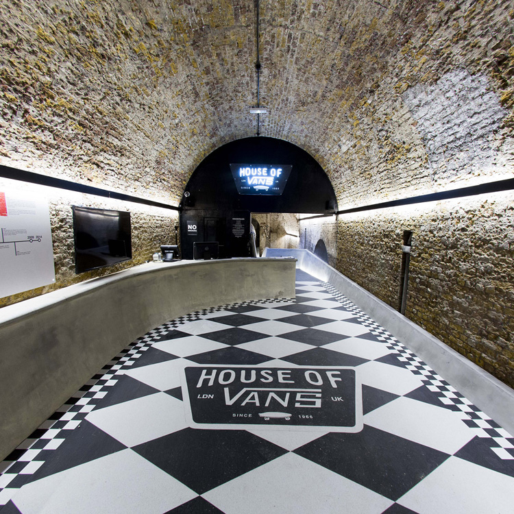 8-a-closer-look-at-the-house-of-vans-london