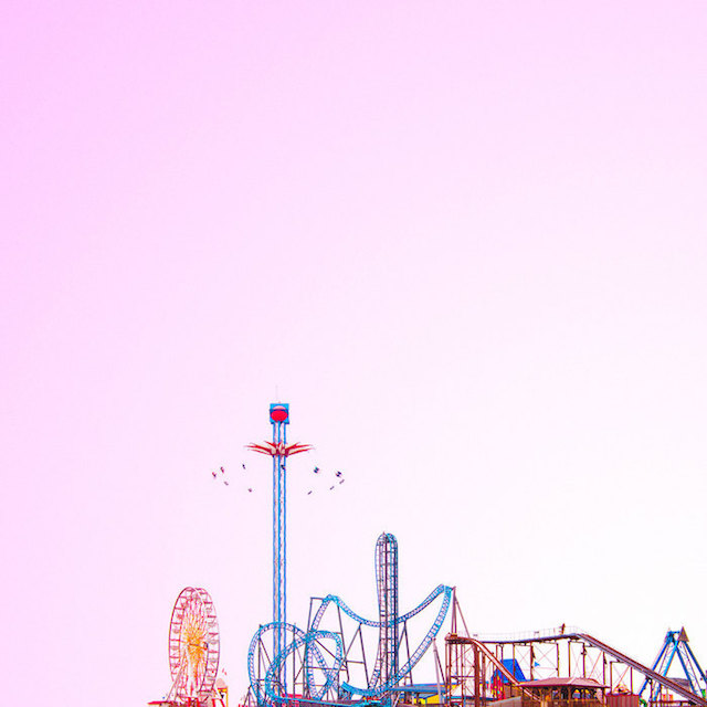 Candy-Colored-Minimalism-Photography-0