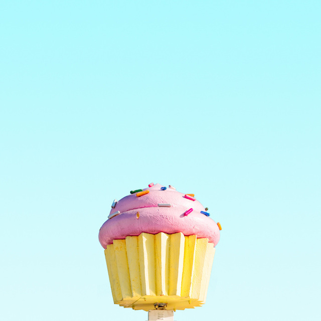 Candy-Colored-Minimalism-Photography-13